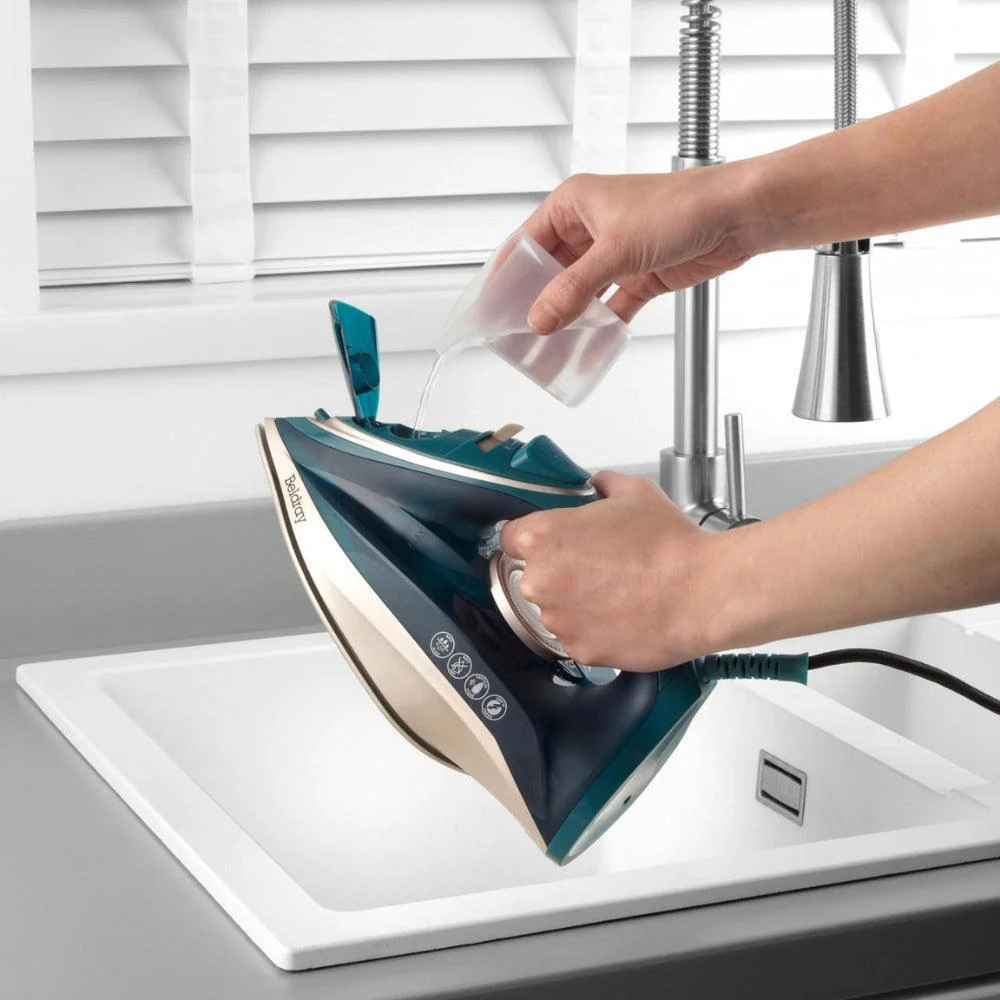 Beldray Duo Glide Steam Iron | Anti Drip & Anti Calc | 2200W - Image 3
