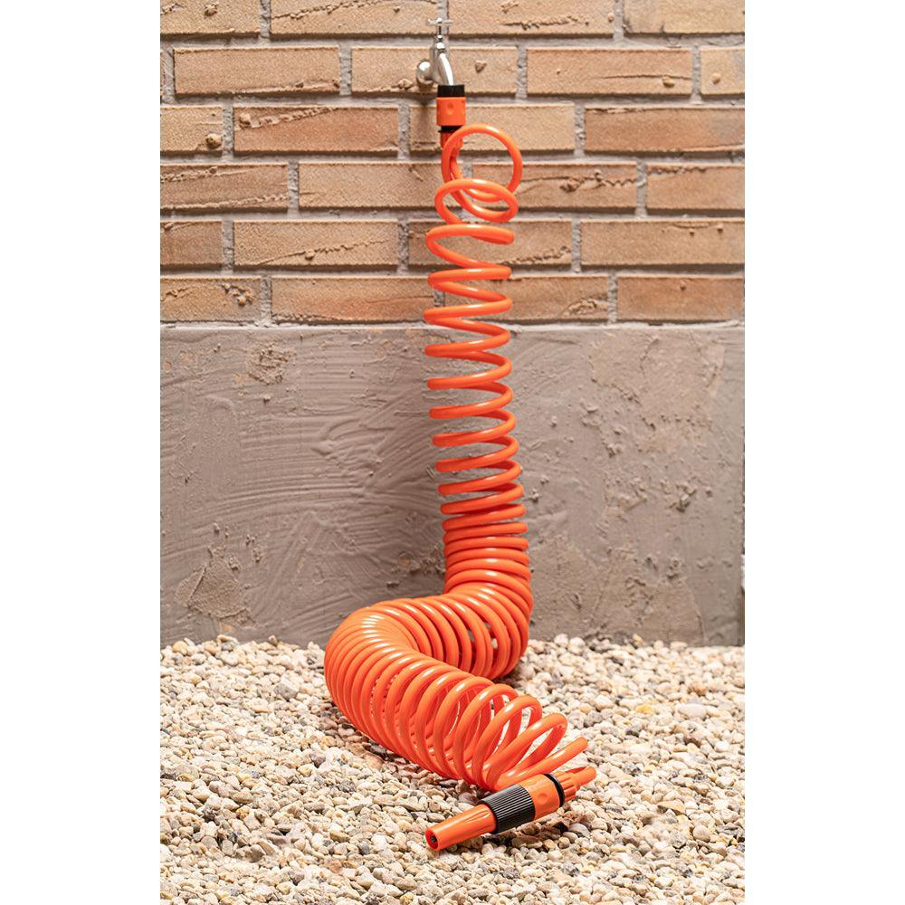 Black + Decker Flexible Coil Hose with Attachments | 15m - Image 3