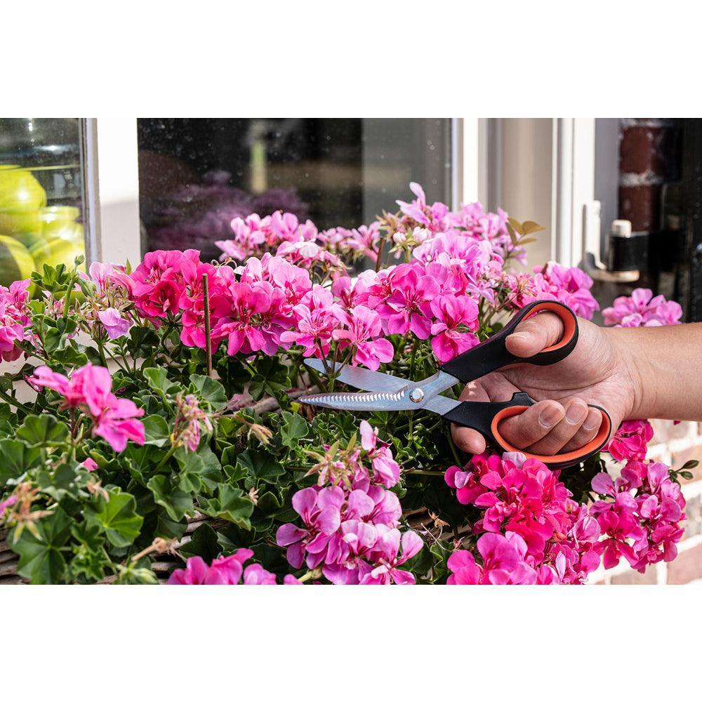 Black and Decker Garden Flower Shears | 20.2cm - Image 12