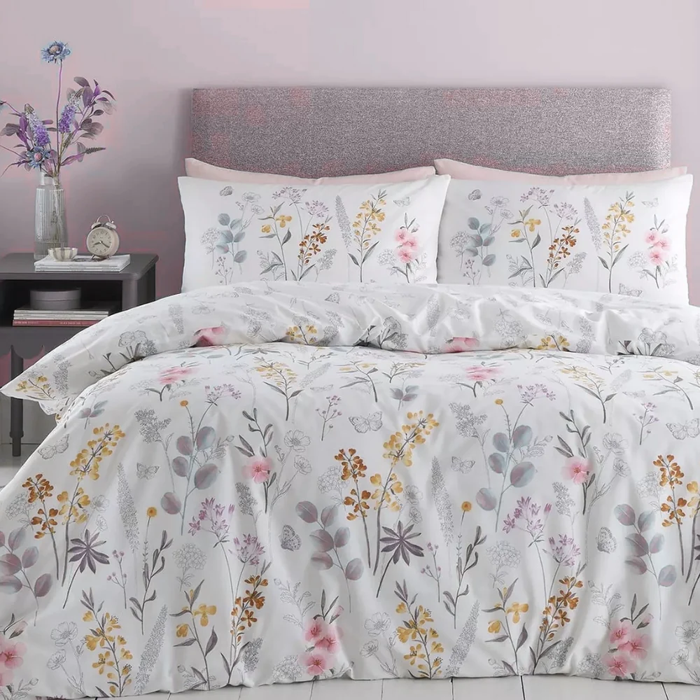 Catherine Lansfield Emilia Floral White Reversible Quilt Set | King Size - Image 3
