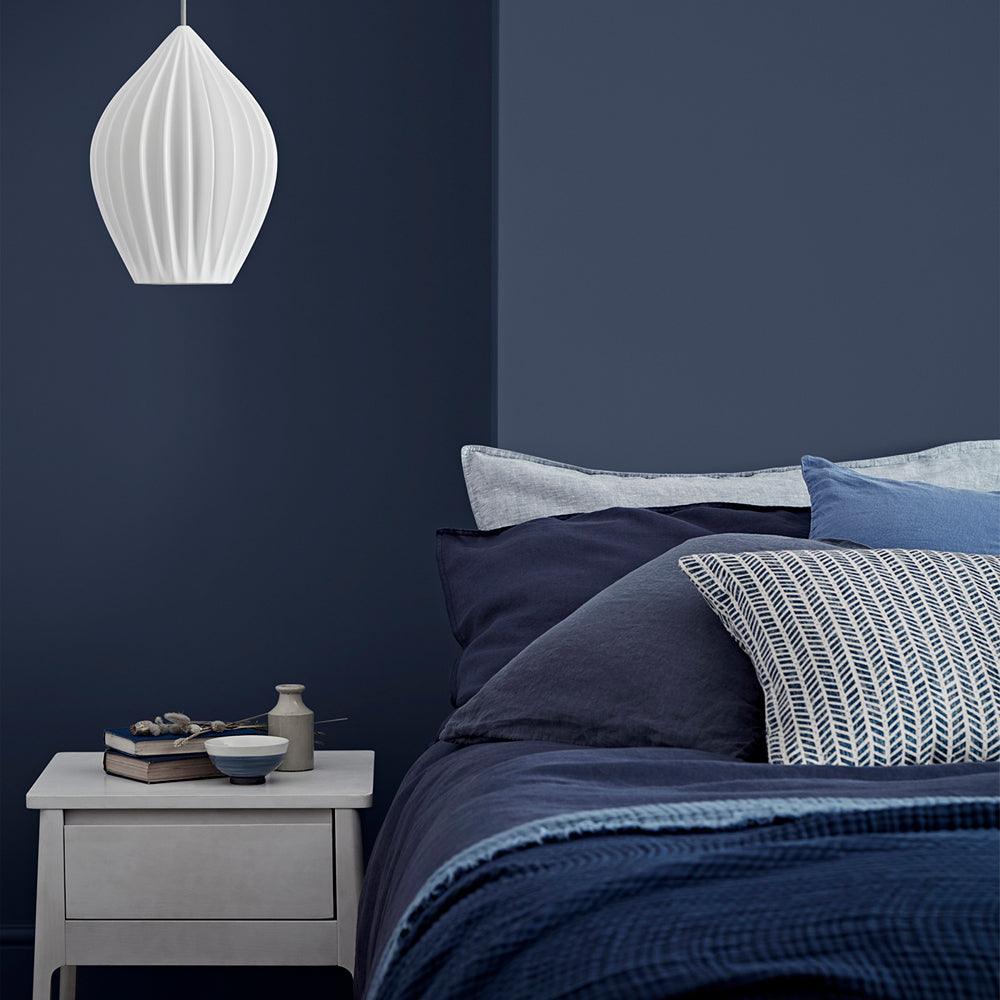 Crown Easyclean Matt Emulsion Paint | Midnight Navy - Image 5