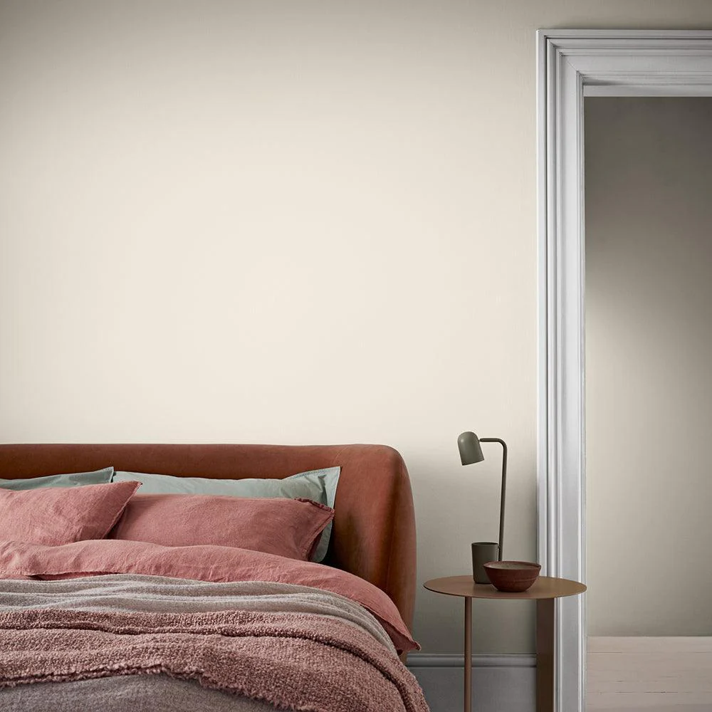 Crown Walls & Ceilings Matt Emulsion | Beige White | 40ml Tester - Image 4