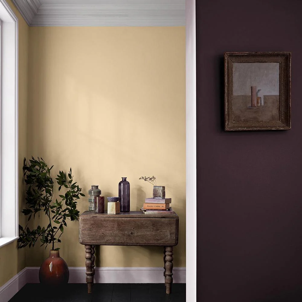 Crown Walls & Ceilings Matt Emulsion Paint | Pale Gold | 40ml Tester - Image 4