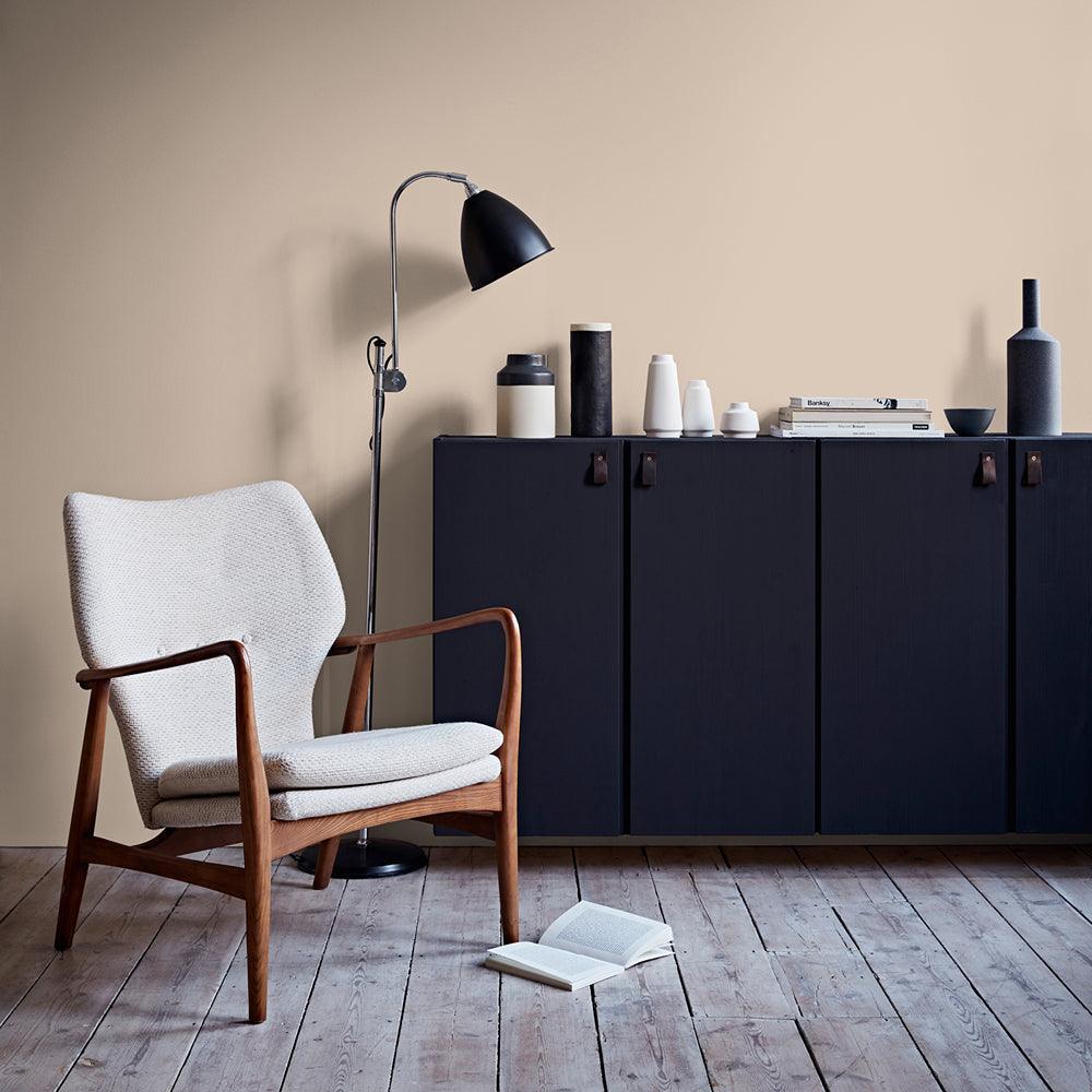 Crown Walls & Ceilings Matt Emulsion | Toasted Almond | 40ml Tester - Image 4