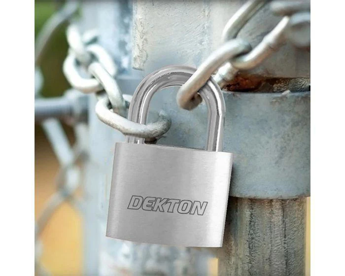 Dekton | 50mm Satin Padlock With 3 Security Keys DT70184 - Image 3