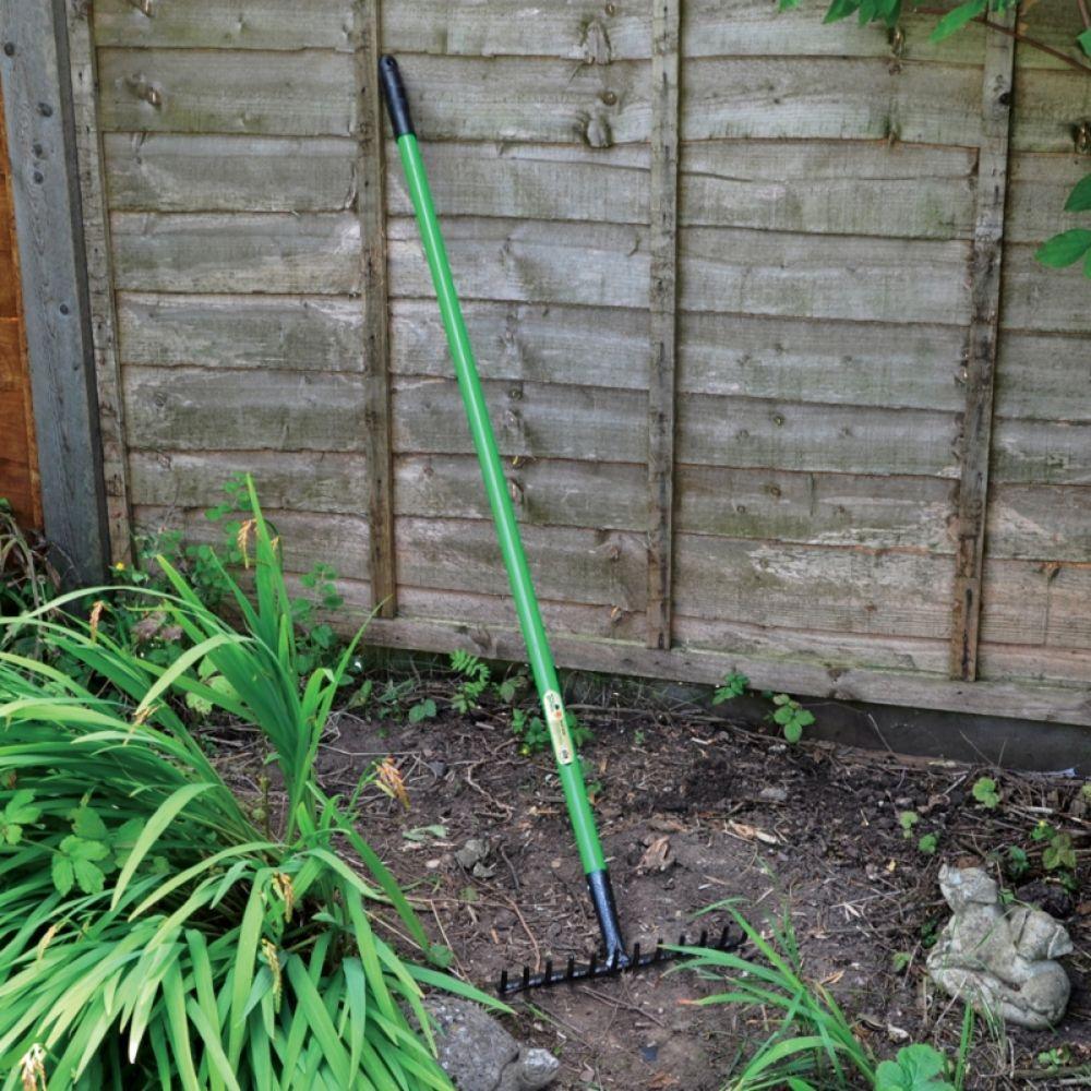 Kingfisher 12 Tooth Lawn Rake - Image 2