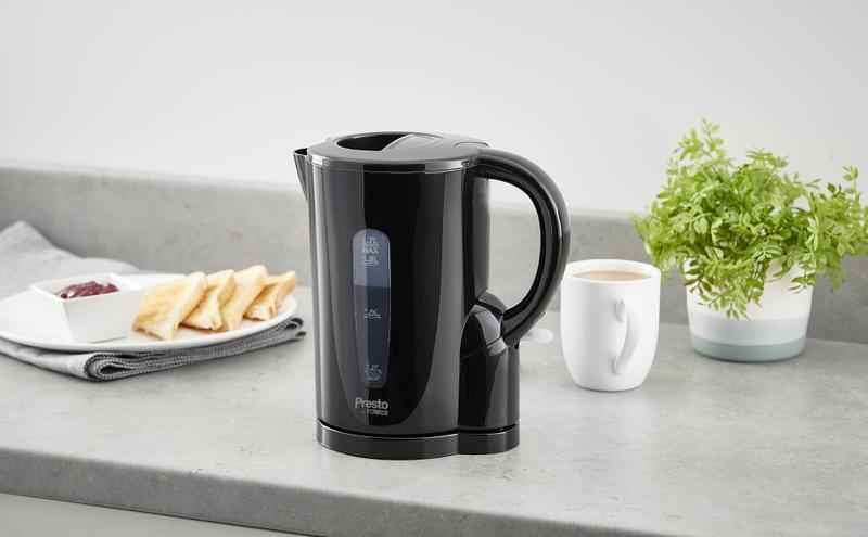 Presto 2200W 1.7 Litre Electric Kettle Black | PT10053BLK - Image 4