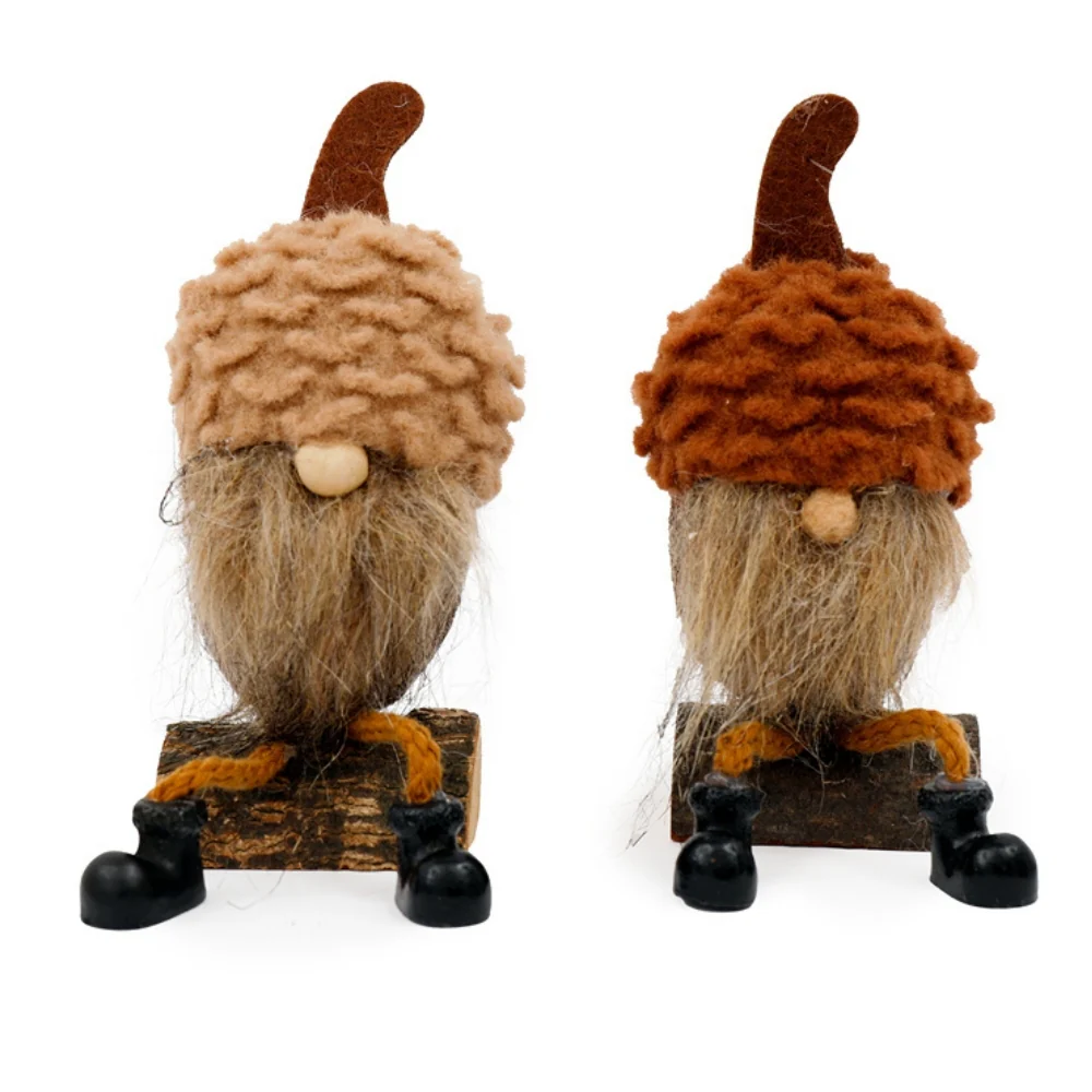 SIL Acorn Hat Gonk On Log | 6x17cm