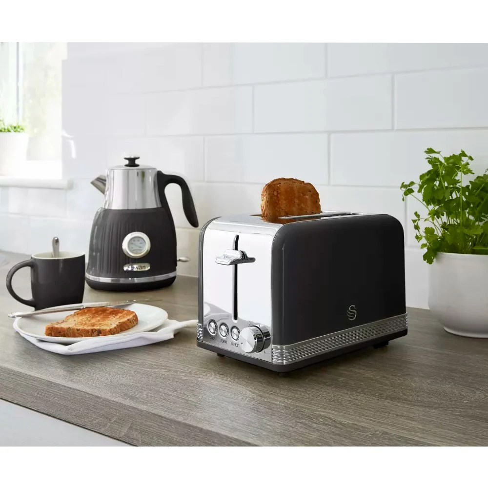 Swan Retro Black 4 Slice Toaster | Browning Control, Cancel, Reheat, Defrost - Image 6