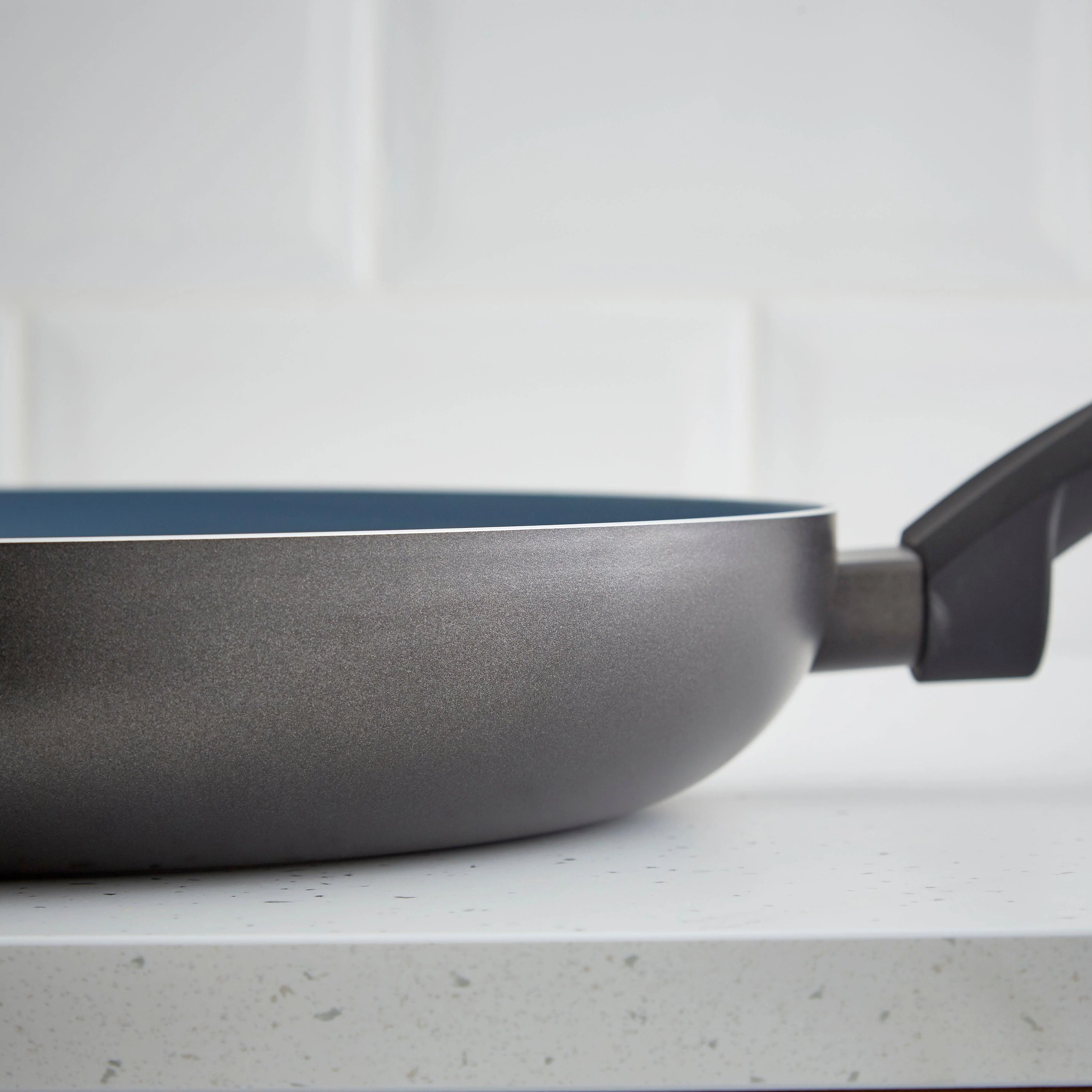 Tower Cerasure Non-Stick Frying Pan | 30cm - Image 10